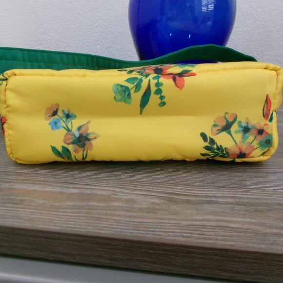 New LUG FLARE Yellow Bouquet RFID Crossbody Purse Bag Handbag NWOT Floral - Picture 10 of 13